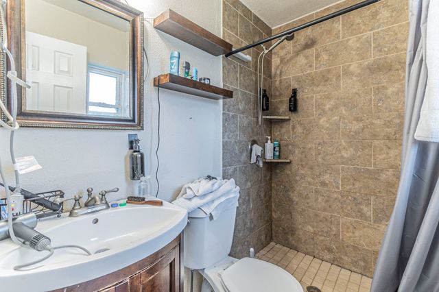 1603 W 4th Street, Irving, TX 75060