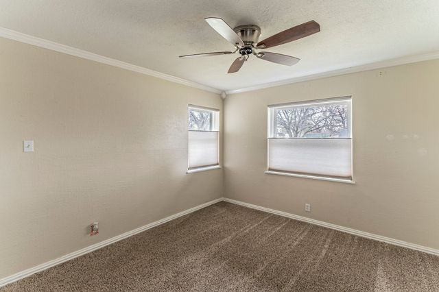 1603 W 4th Street, Irving, TX 75060