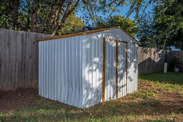 7921 NW 81st Street, Oklahoma City, OK 73132