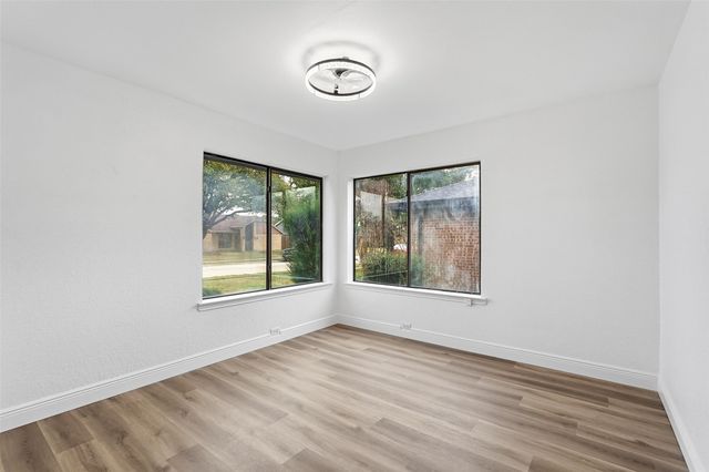 500 Quail Hollow Drive, Mesquite, TX 75150