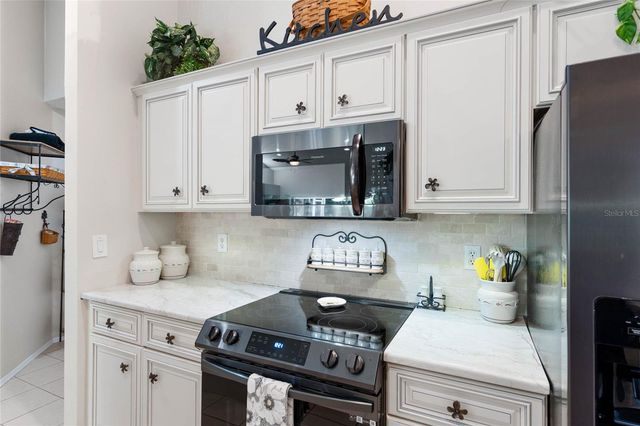 7815 GENEVA LANE, Sarasota, FL 34243