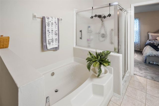 7815 GENEVA LANE, Sarasota, FL 34243