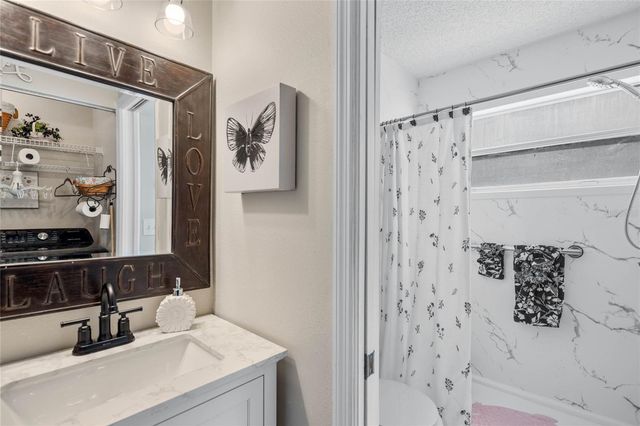 7815 GENEVA LANE, Sarasota, FL 34243