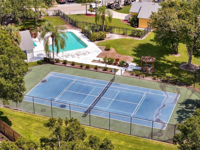 7815 GENEVA LANE, Sarasota, FL 34243