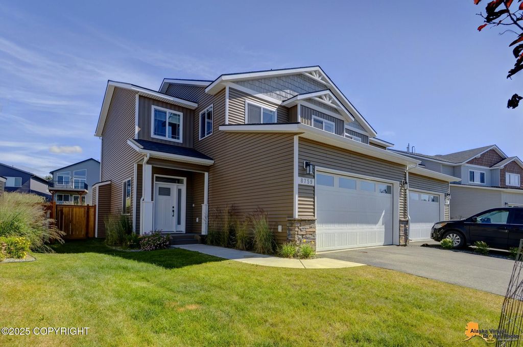 8759 Dry Creek Loop, #52A, Anchorage, AK 99502