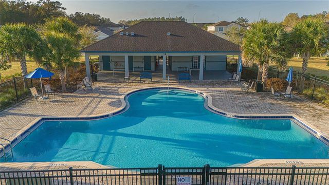 2427 LINER AVENUE, Apopka, FL 32703