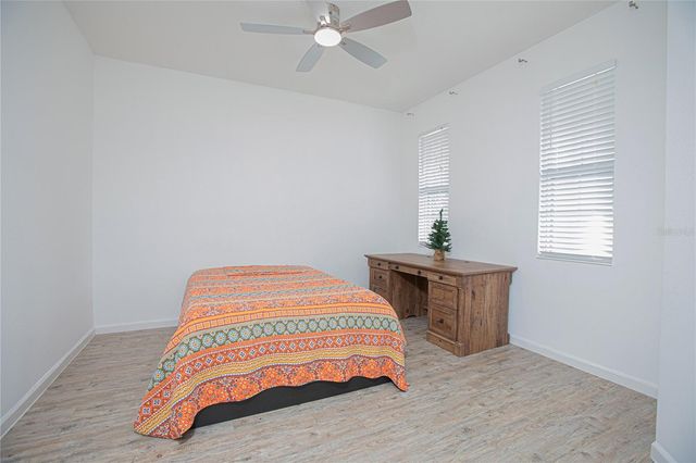 2427 LINER AVENUE, Apopka, FL 32703