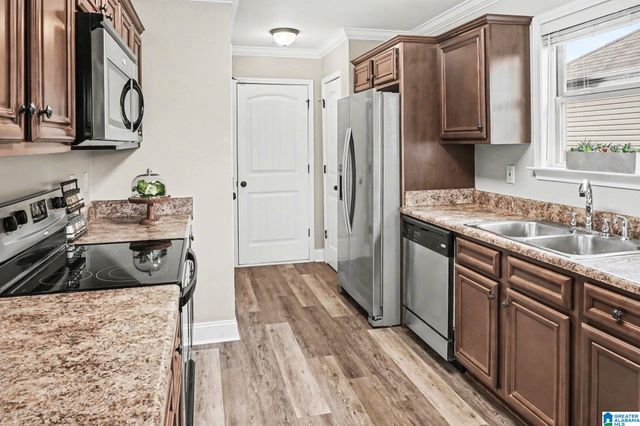 1098 EMERALD RIDGE DRIVE, Calera, AL 35040