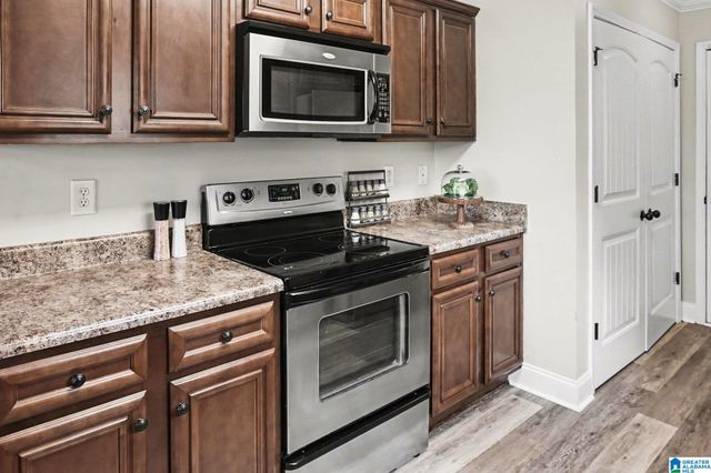 1098 EMERALD RIDGE DRIVE, Calera, AL 35040