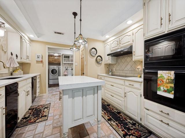29 Creekmere Drive, Trophy Club, TX 76262