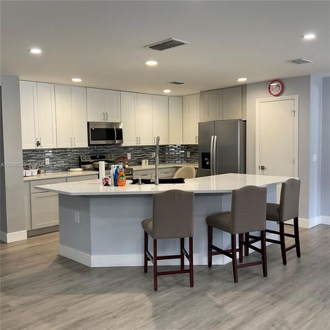 1903 Binnacle, Kissimmee, FL 34744