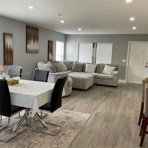 1903 Binnacle, Kissimmee, FL 34744