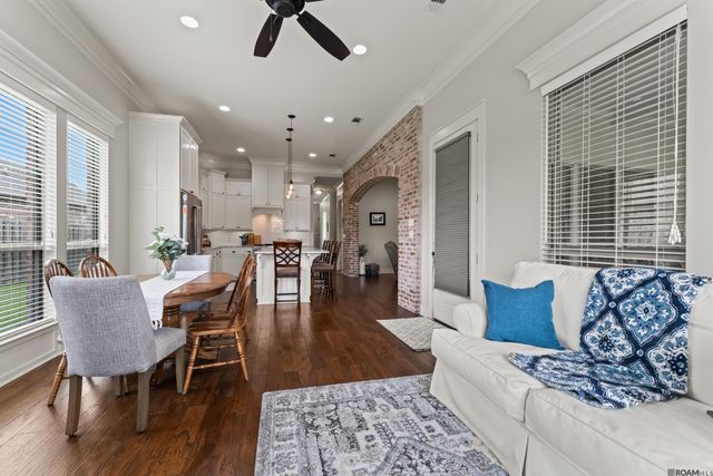 16072 Greenstone Ave, Pride, LA 70770