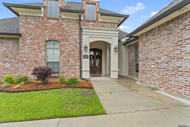 16072 Greenstone Ave, Pride, LA 70770