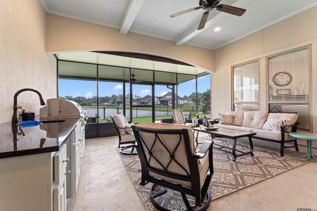16072 Greenstone Ave, Pride, LA 70770