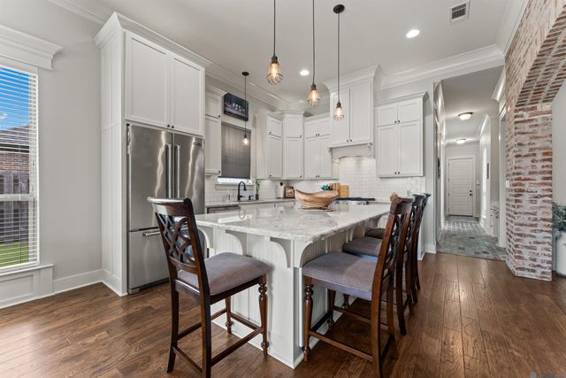 16072 Greenstone Ave, Pride, LA 70770