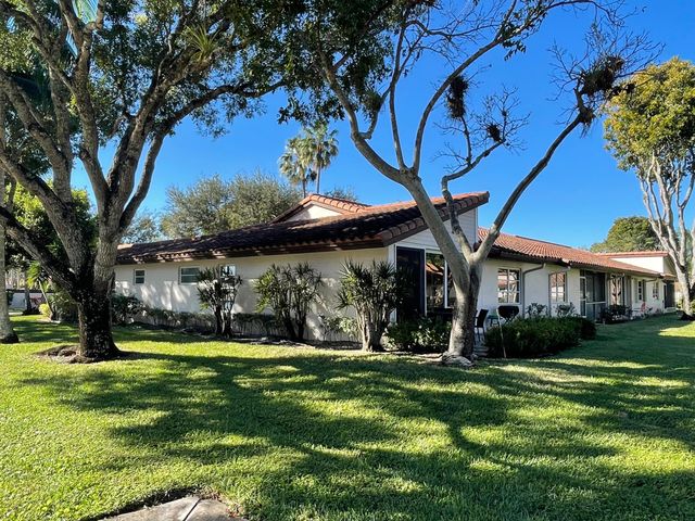 6071 Millington Way, Delray Beach, FL 33484