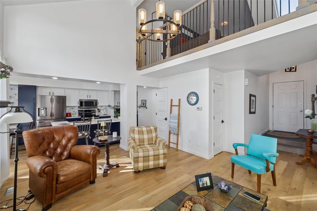 2648 82nd Street, Urbandale, IA 50322