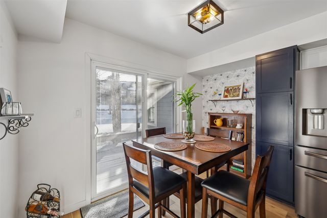 2648 82nd Street, Urbandale, IA 50322