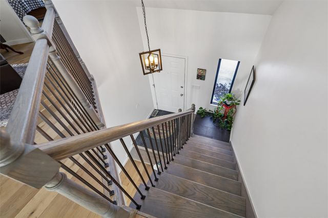 2648 82nd Street, Urbandale, IA 50322