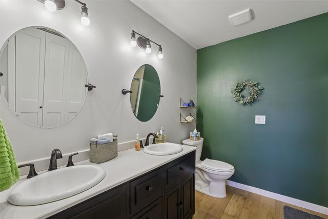 2648 82nd Street, Urbandale, IA 50322