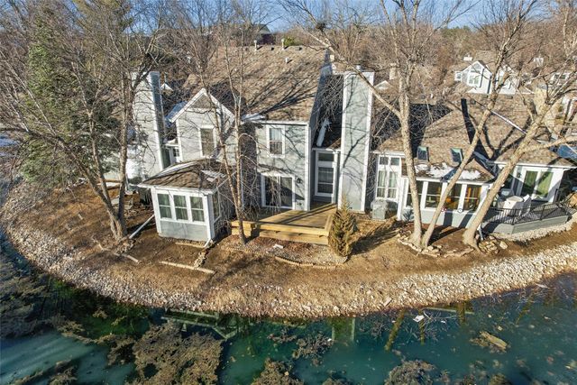 2648 82nd Street, Urbandale, IA 50322