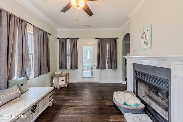 105 Nautical Wave Road, Hubert, NC 28539