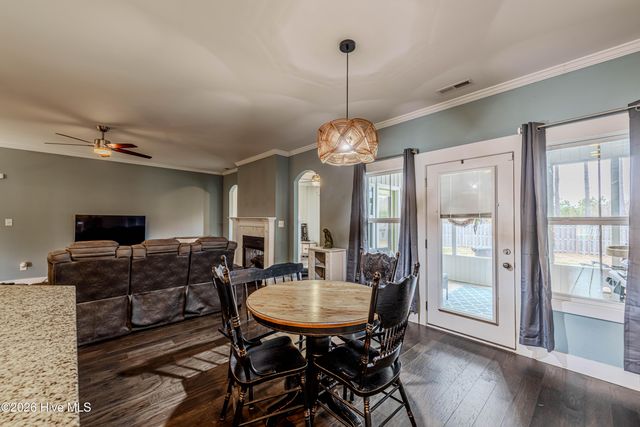 105 Nautical Wave Road, Hubert, NC 28539