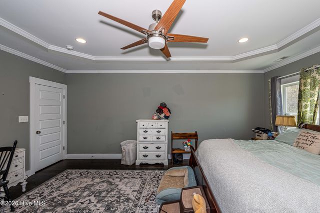 105 Nautical Wave Road, Hubert, NC 28539