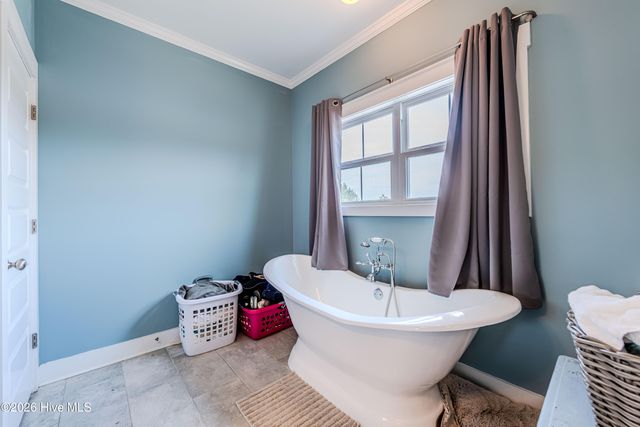 105 Nautical Wave Road, Hubert, NC 28539