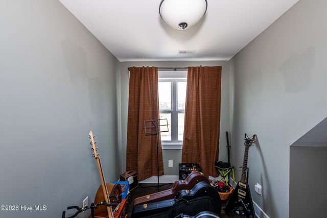 105 Nautical Wave Road, Hubert, NC 28539