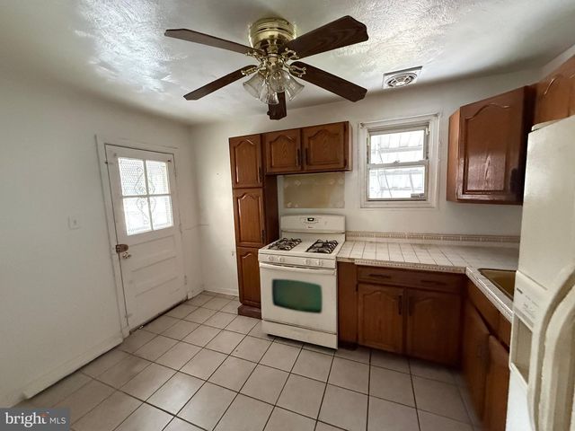 125 48TH PL NE, Washington, DC 20019
