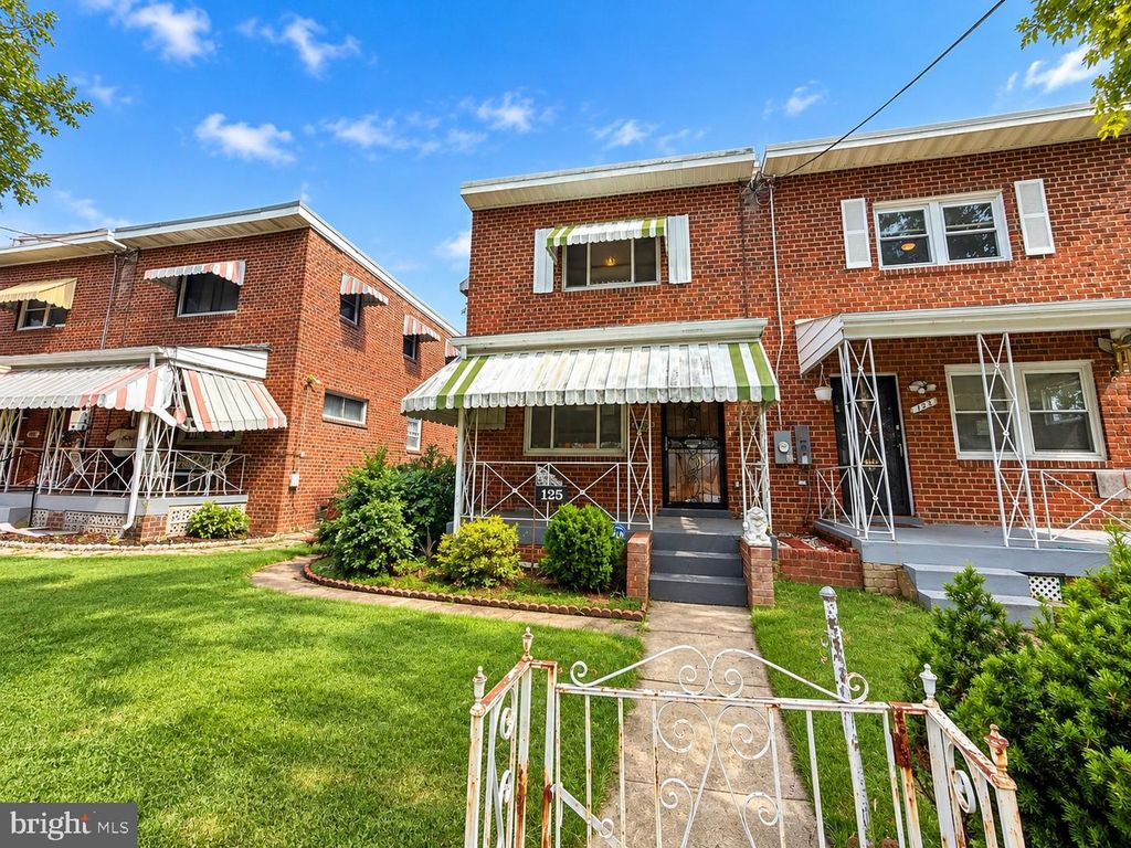 125 48TH PL NE, Washington, DC 20019