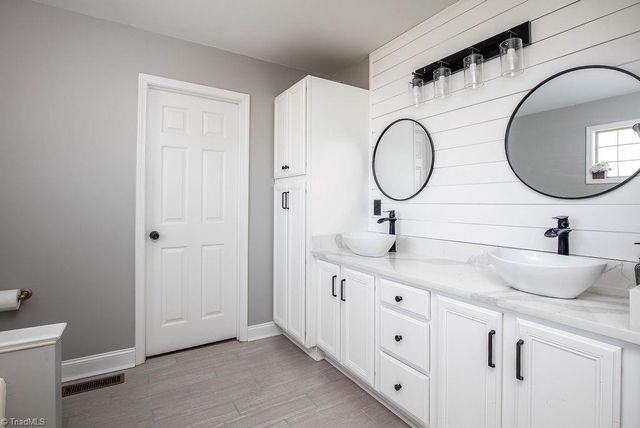 3190 Rosin Run, Sophia, NC 27350