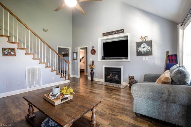 3190 Rosin Run, Sophia, NC 27350