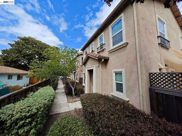 1518 Hayden Street, Hayward, CA 94545