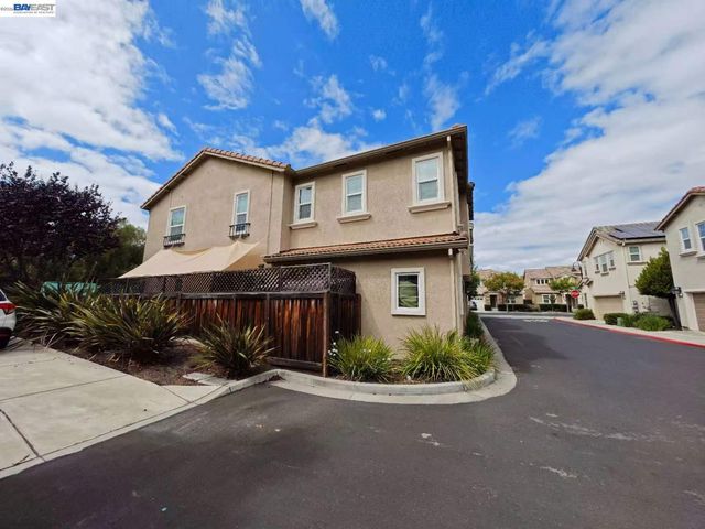 1518 Hayden Street, Hayward, CA 94545