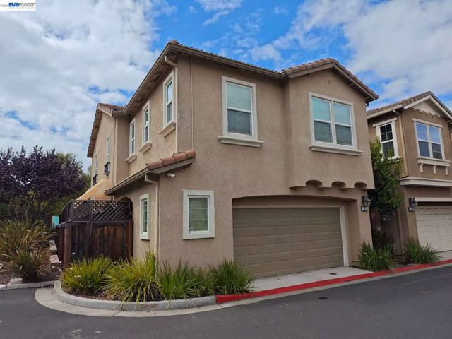1518 Hayden Street, Hayward, CA 94545