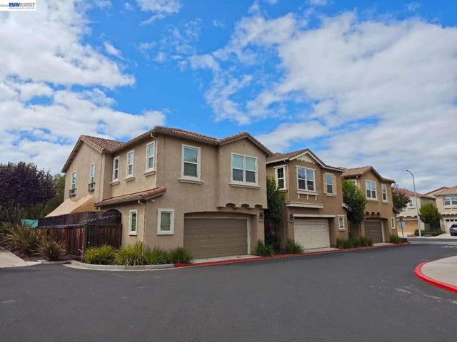 1518 Hayden Street, Hayward, CA 94545