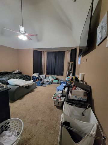204 King William Drive, La Porte, TX 77571