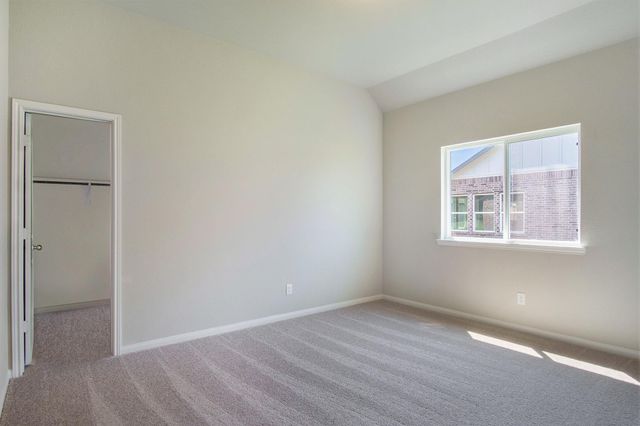 12 Cattle Drive, Bay City, TX 77414