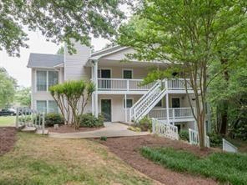 108 Countryside SE Place, Smyrna, GA 30080