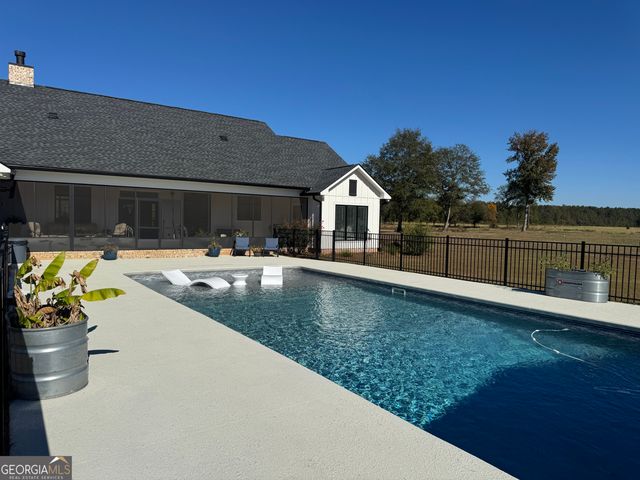 1665 Walke Dairy Road, Dublin, GA 31021