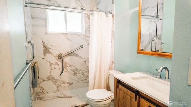 17909 SE 121st Place, Renton, WA 98059