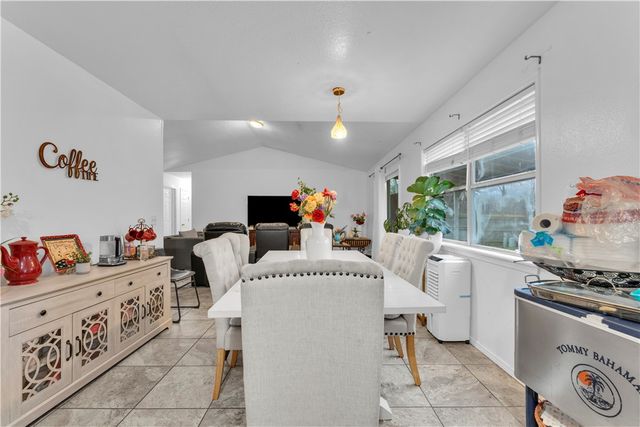 2214 S 17th Place, Rogers, AR 72758