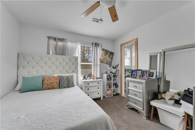 2214 S 17th Place, Rogers, AR 72758