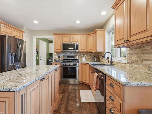 11950 Lilac Lane, Shelby Twp, MI 48315
