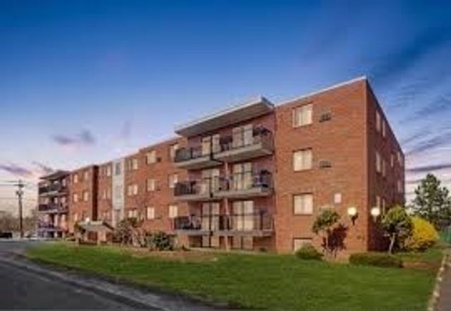 1100 Governors Drive 21, Winthrop, MA 02152