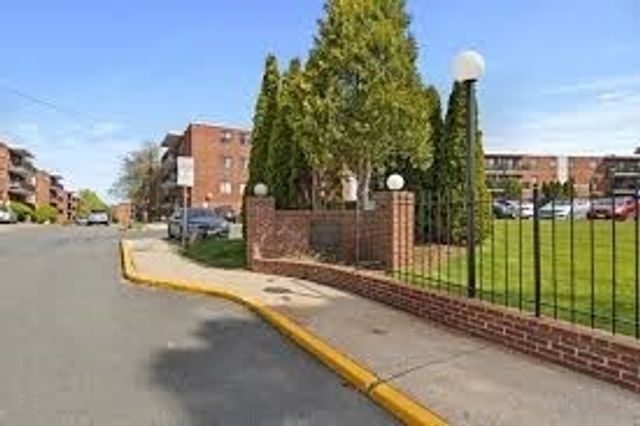 1100 Governors Drive 21, Winthrop, MA 02152