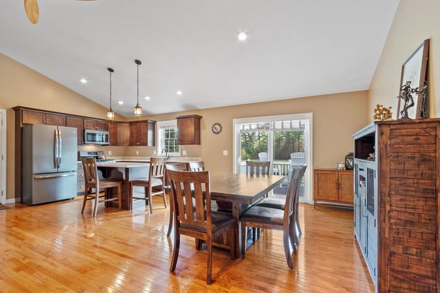 850 Old Homestead Highway, Swanzey, NH 03446